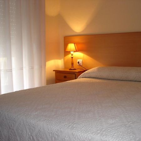 Pio V Hotel Виго Стая снимка